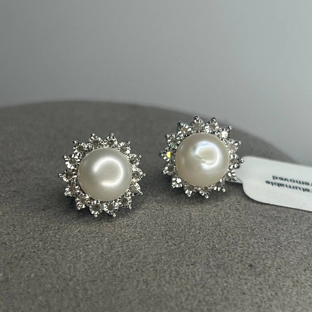 $200 NWT EFFY Freshwater Pearl and Diamonds Earrings Sterling Silver
